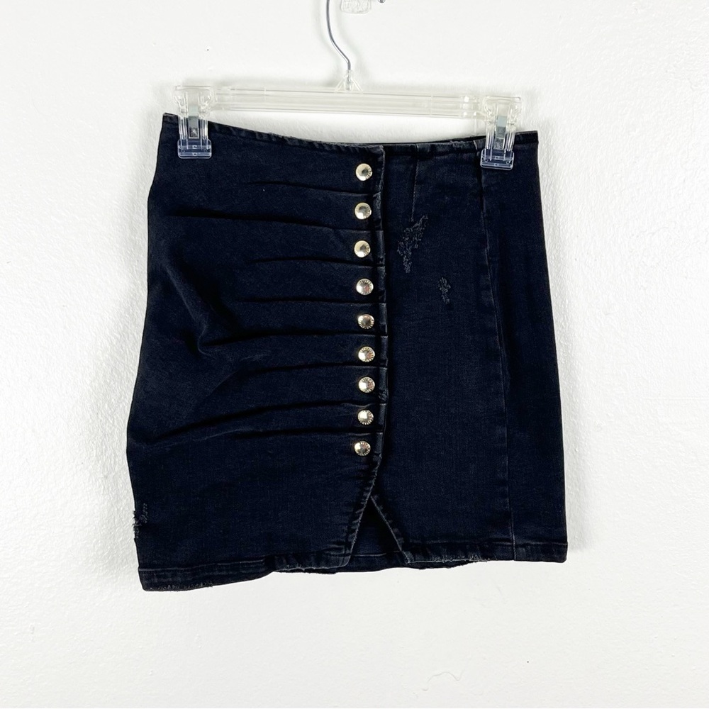 RETROFETE Willa Black Wash Front Snap Button Closure Distressed Jean Skirt XS